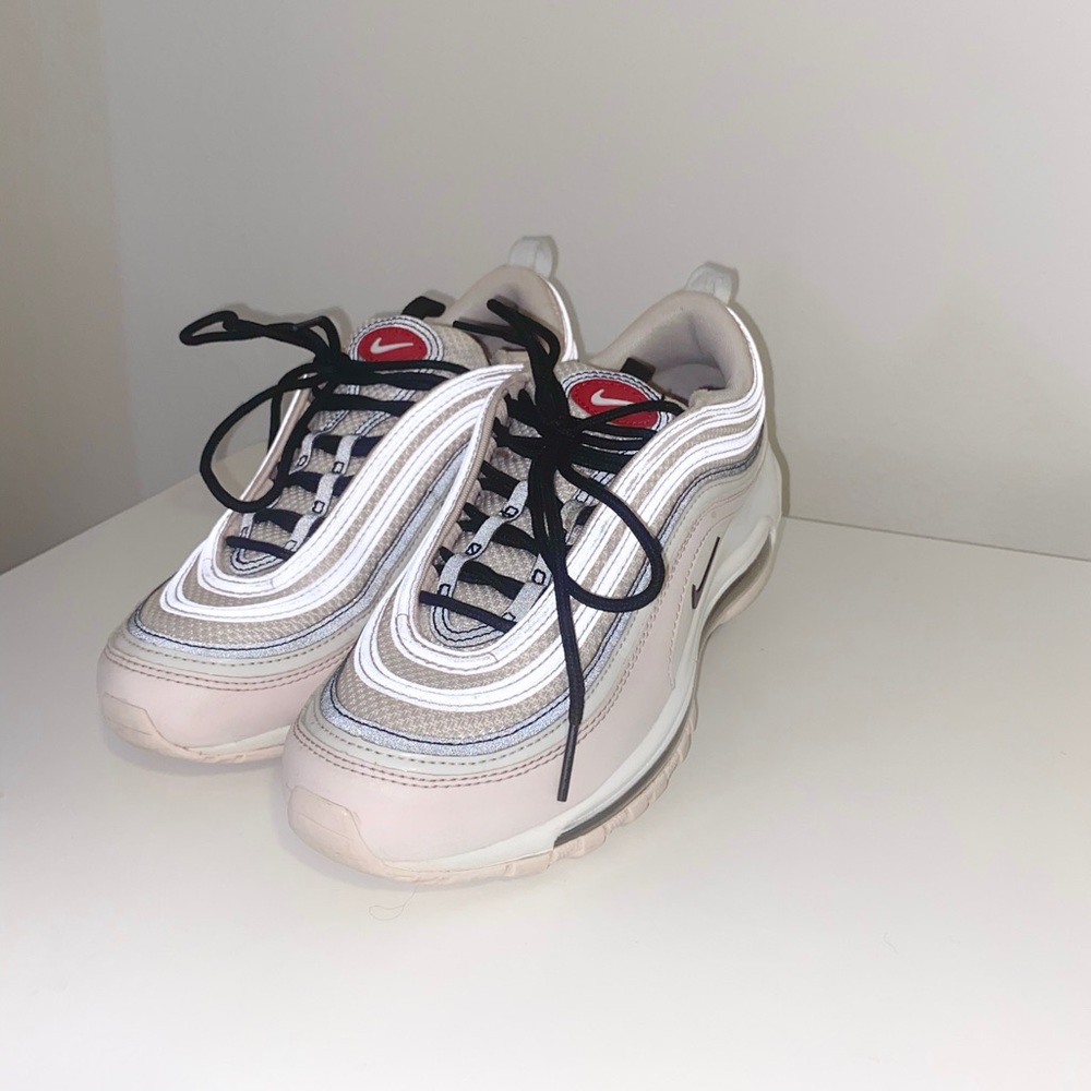 Women’s Nike Air Max 97 Light Soft Pink, size 8